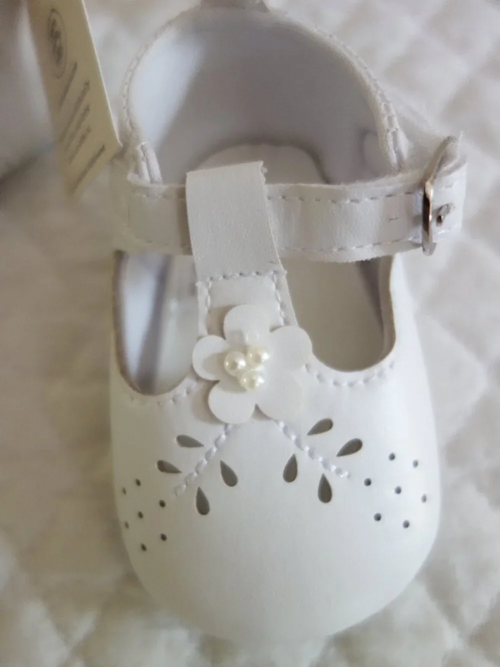 NWT LAURA ASHLEY Infant Baby White Flower Mary Jane Shoes – 2